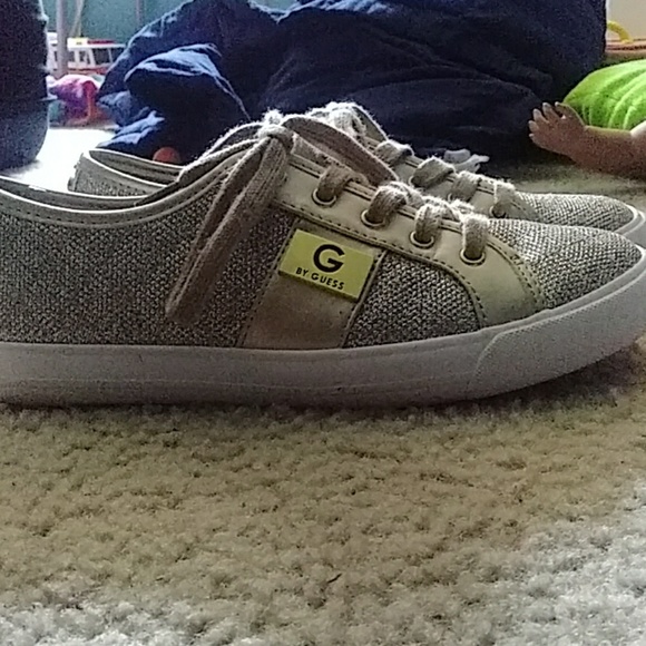 Shoes - Picture 2 of 3